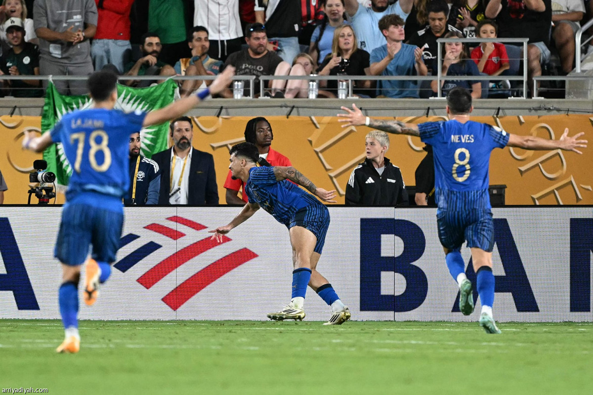 هجوم هلالي فعّال