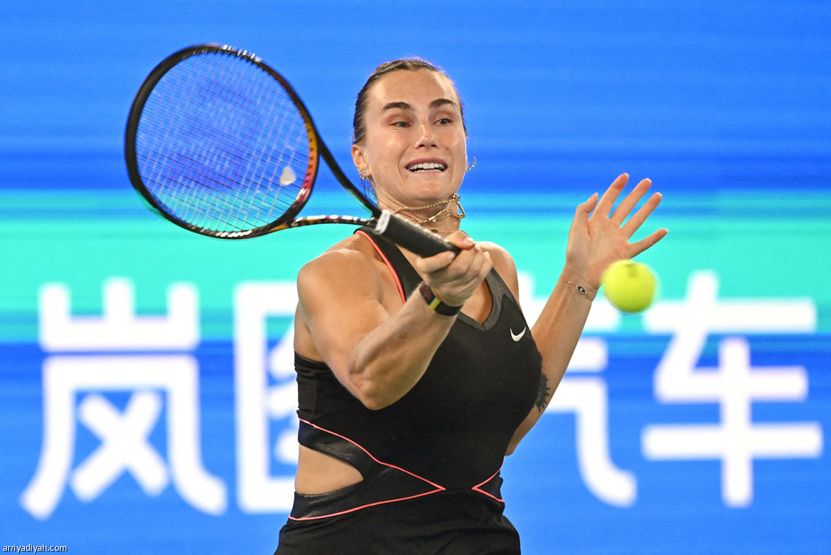 أرينا توثق الفرحة