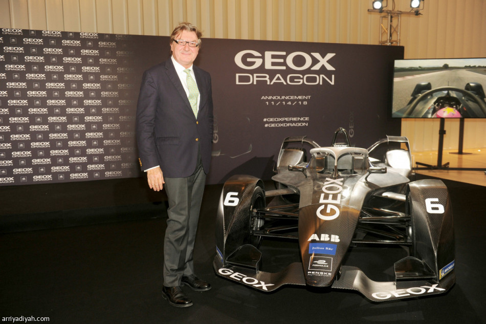 11 فريقا..
مخضرمون ومواهب عديدة