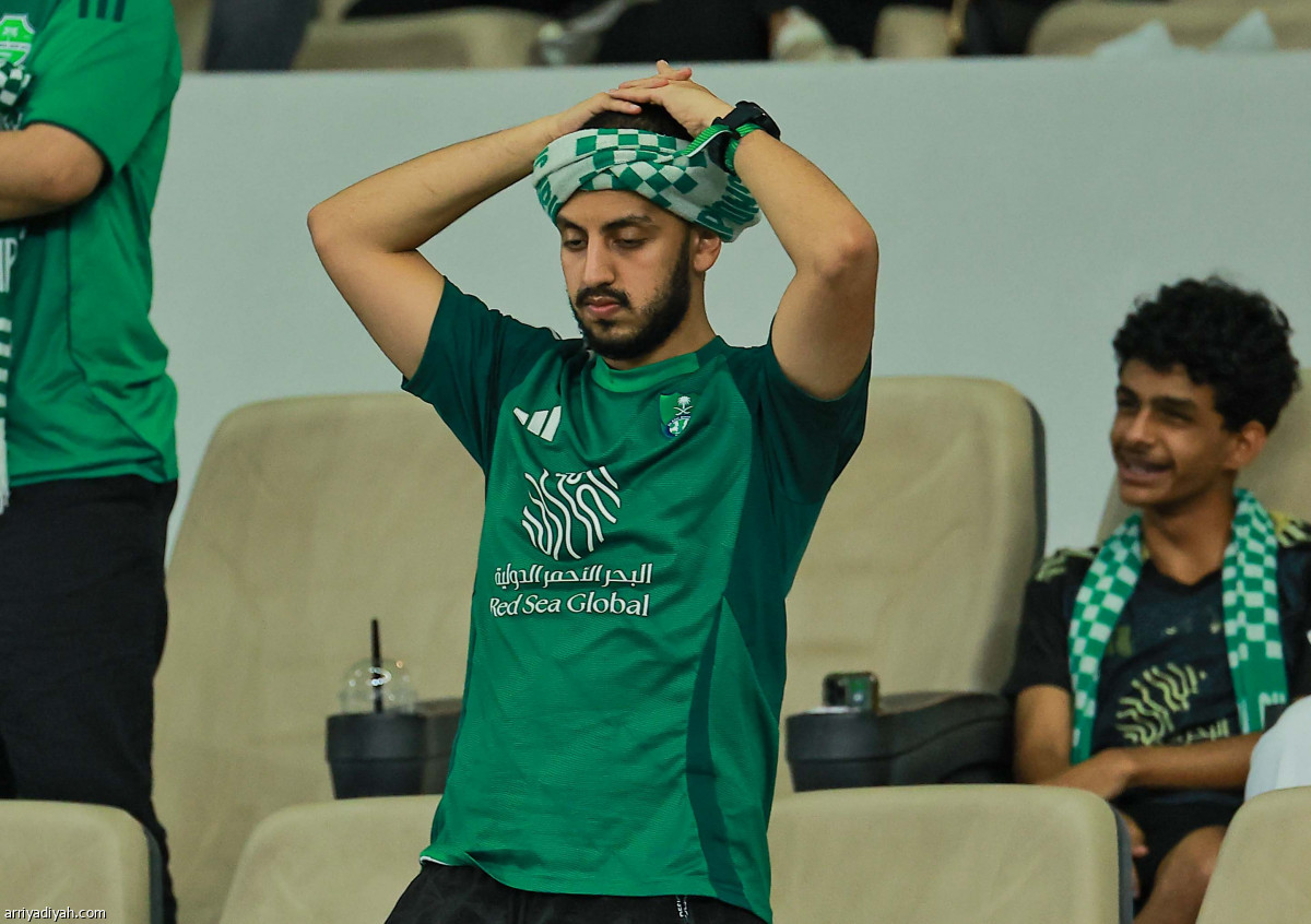 الأهلي.. تعادل وحسرة