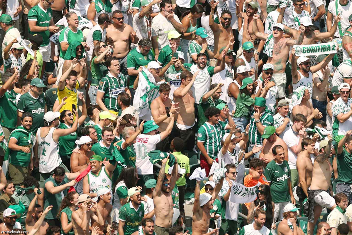 بالميراس يحتفل