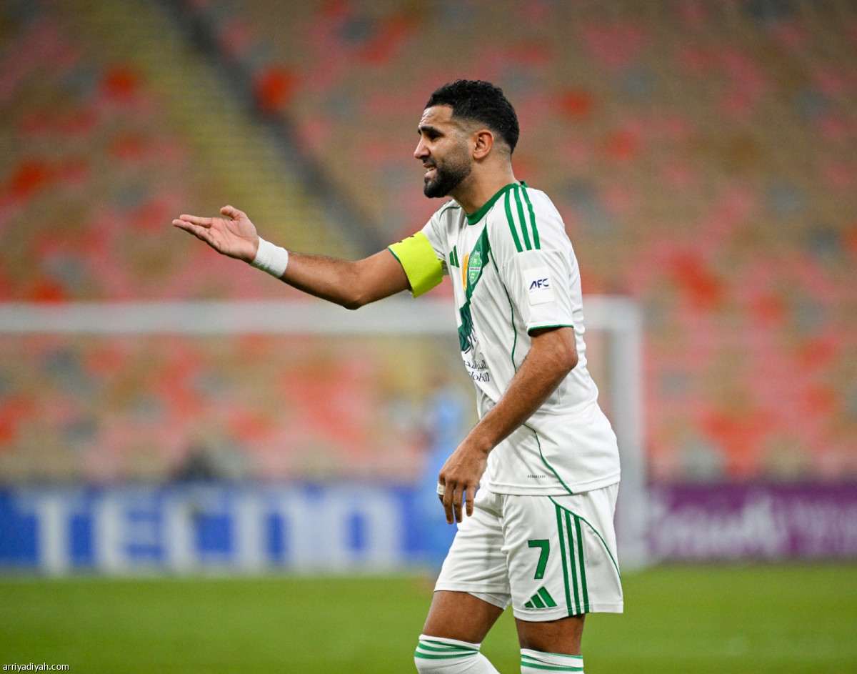 الشارقة يحبط البطل