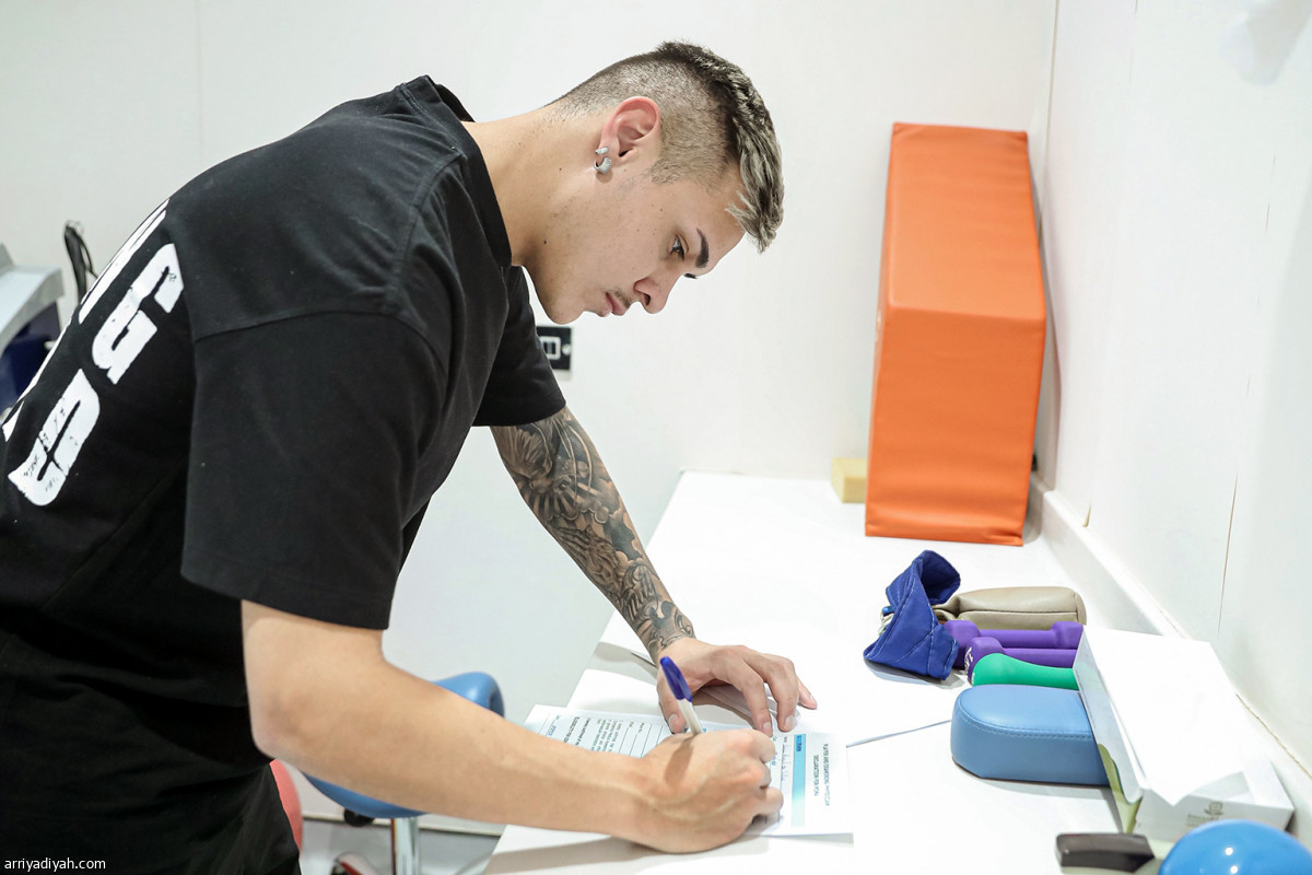 الفيحاء يفحص