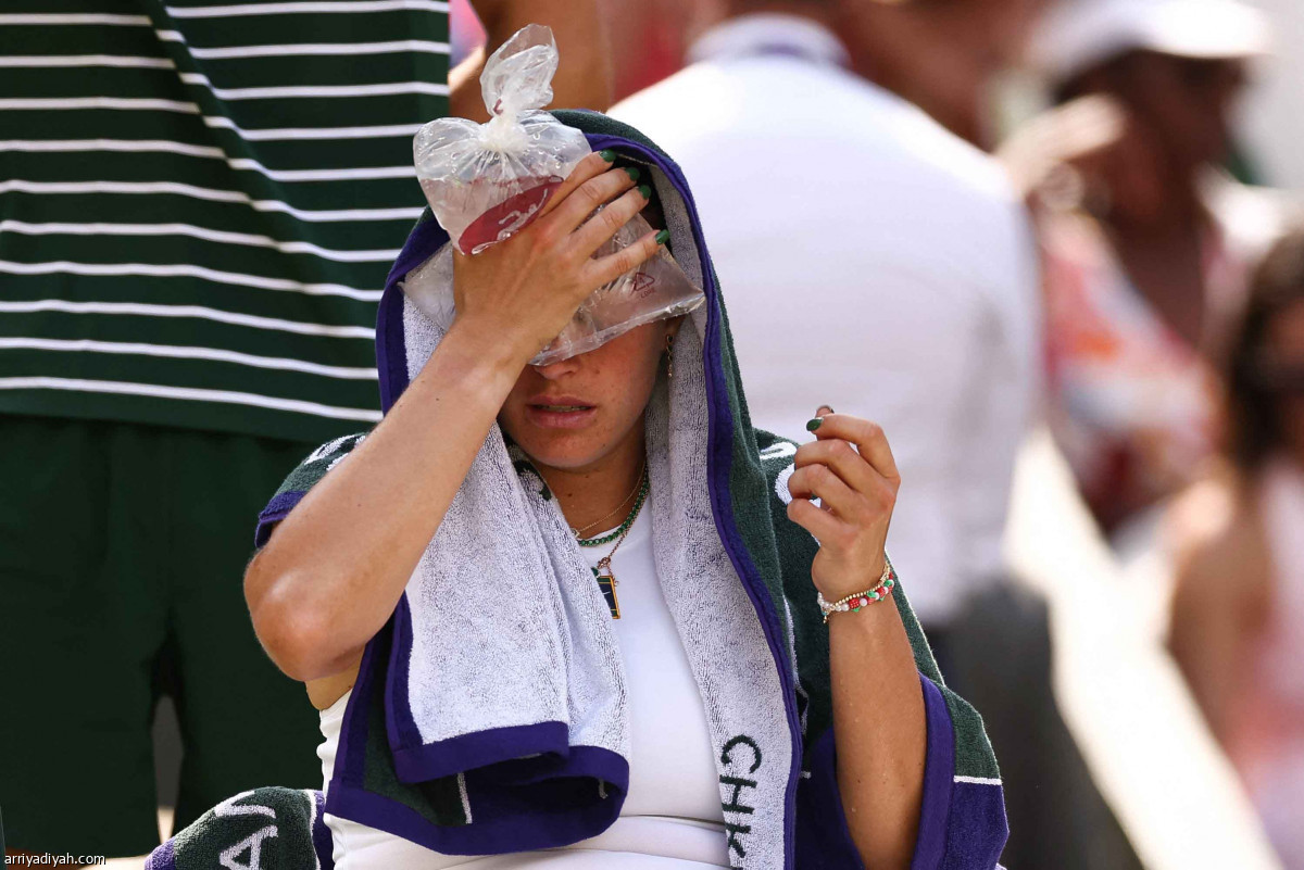 المصنفة الأولى تودع