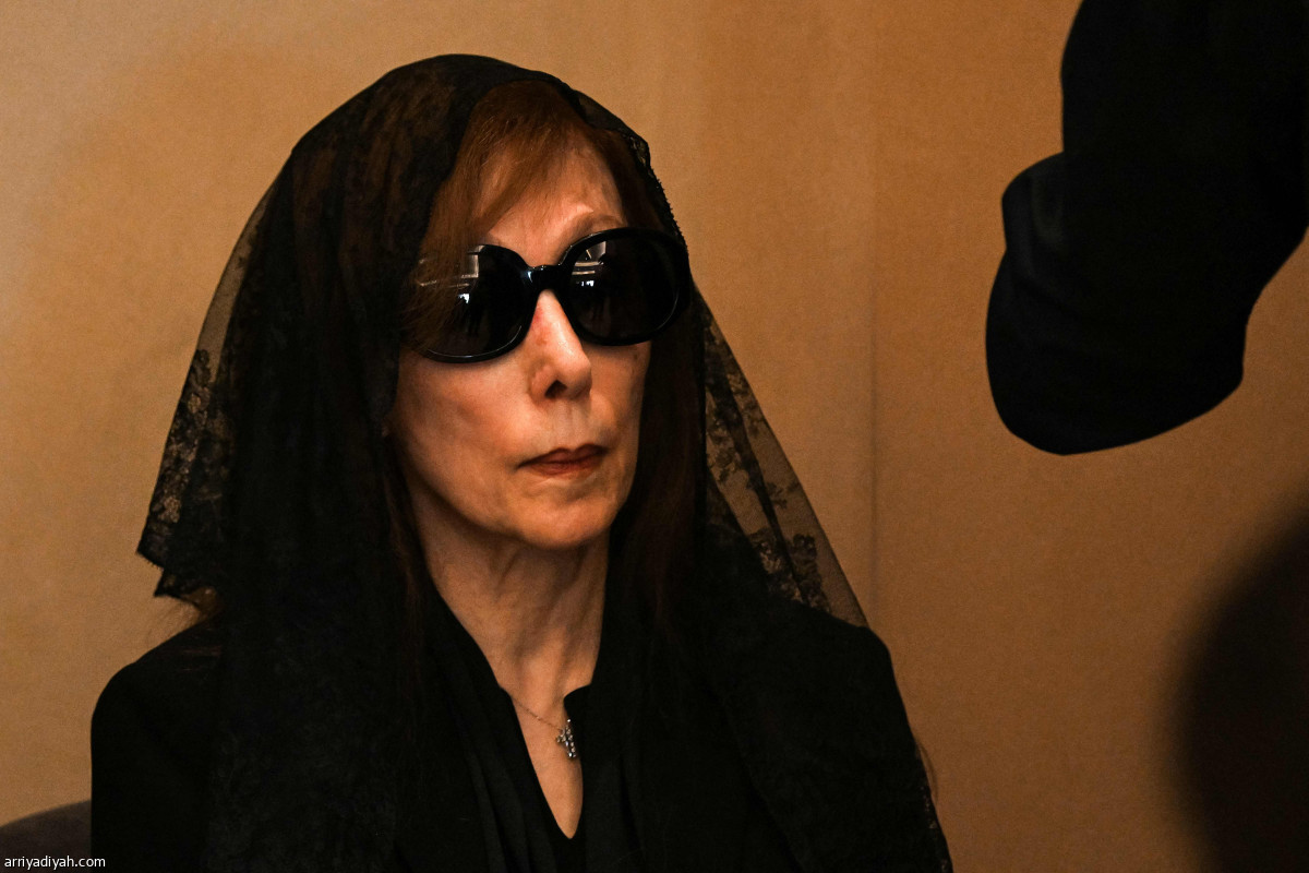 «جارة القمر» تظهر